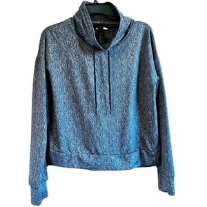 Mondetta M luxury performance crop‎ sweatshirt EUC